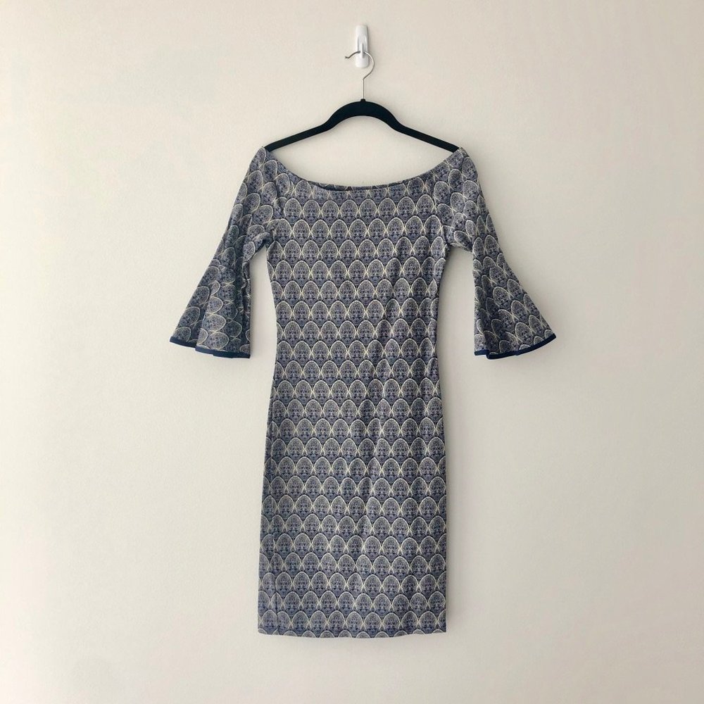 Crece Bodycon Ruffle Sleeve Scallop Pattern Dress